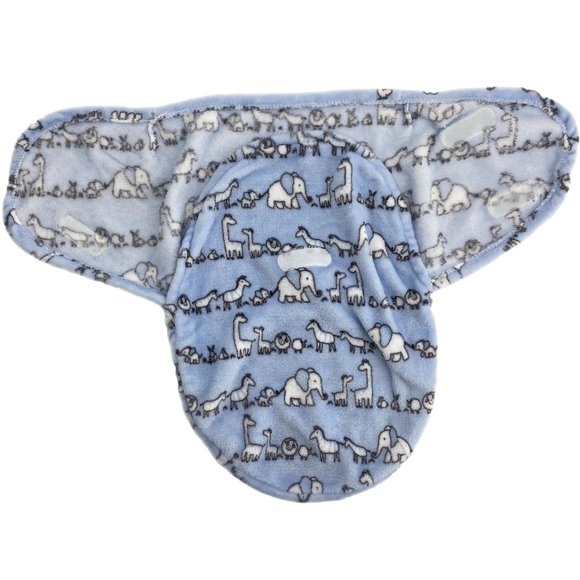 ELEMENTS OF STYLE Baby Family of Animals Light Blue Wrap Swaddle - Picture 5 of 9